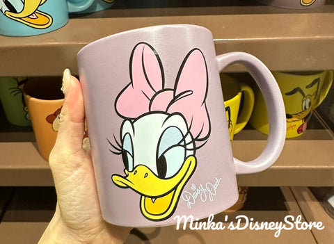 Hong Kong Disneyland - Daisy Mug - Non Ready Stock